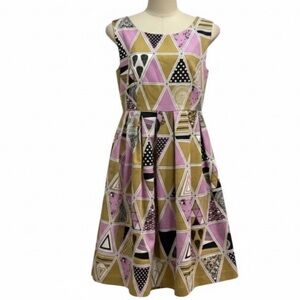 ModCloth Dear Creatures A-line
Geometric Print Dress Retro MCM-XS-EUC